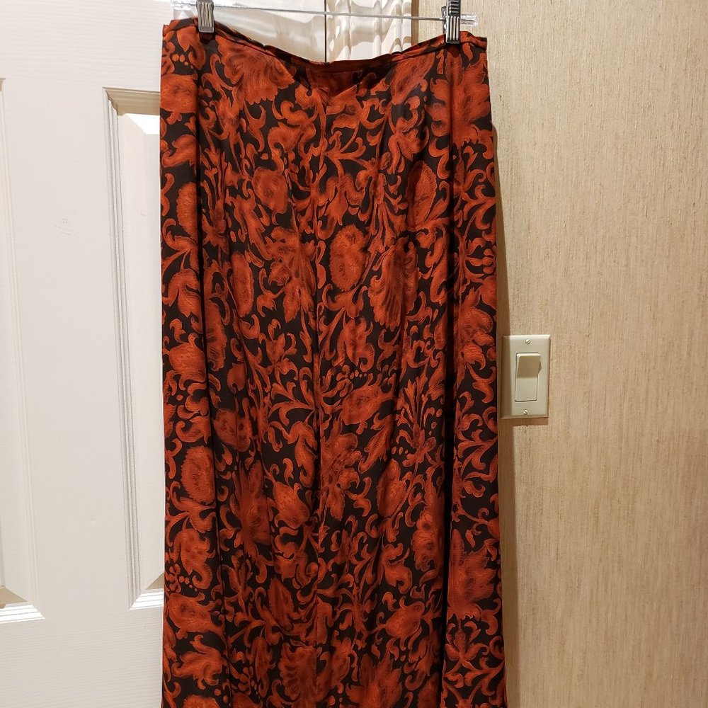 Katherine Kelly Collection Silk Skirt - SZ 14